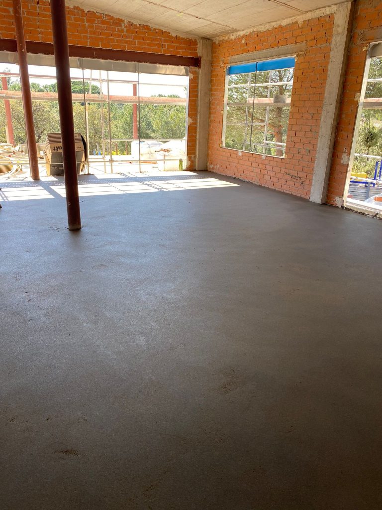 Plastones Recrecidos Para Suelo Radiante